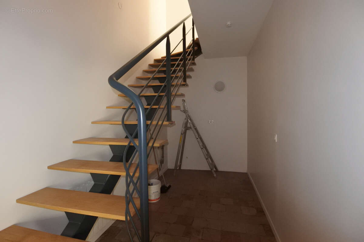LA FERTE BERNARD, Immeuble de rapport centre ville - photo 11