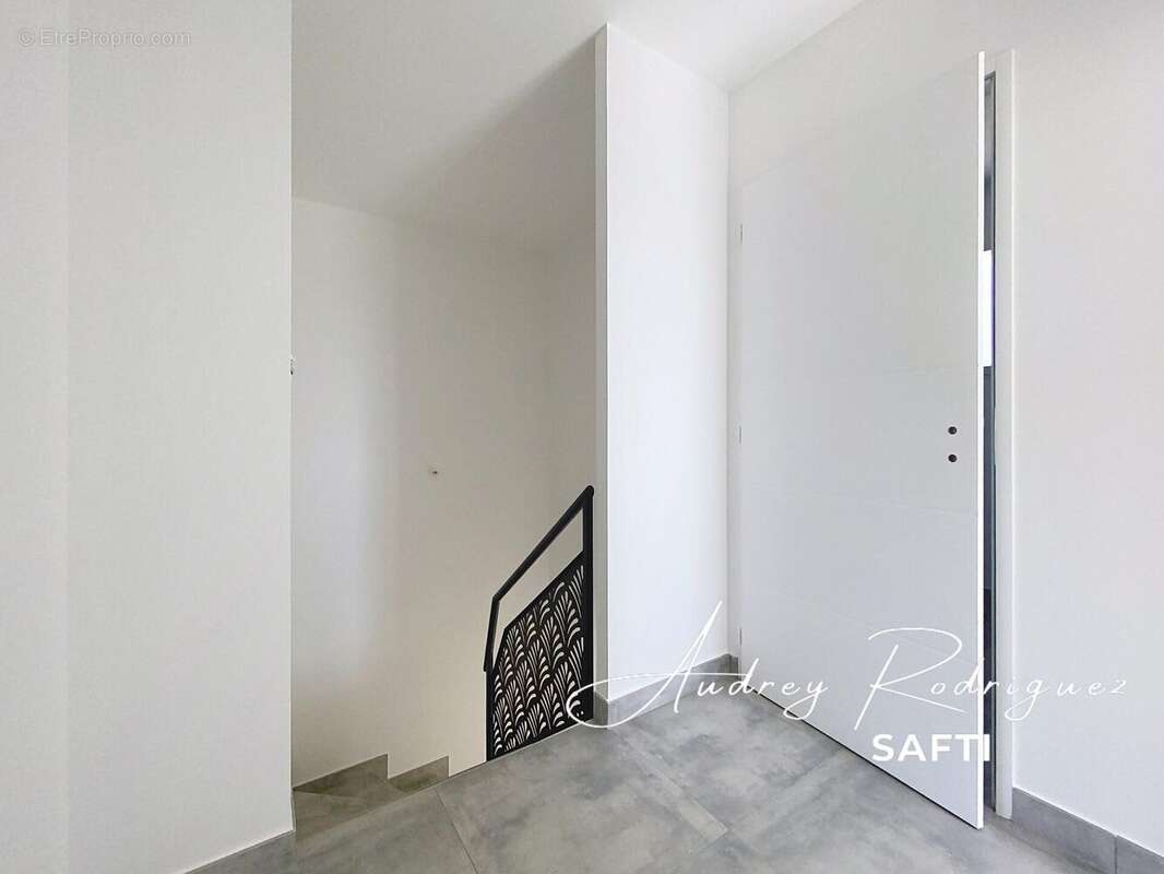 Photo 5 - Maison à MAUVES