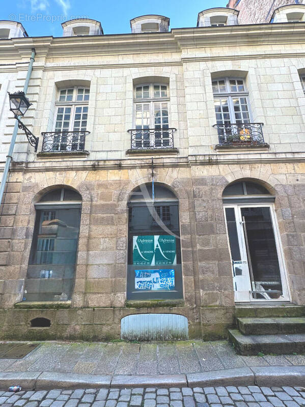 Commerce à NANTES