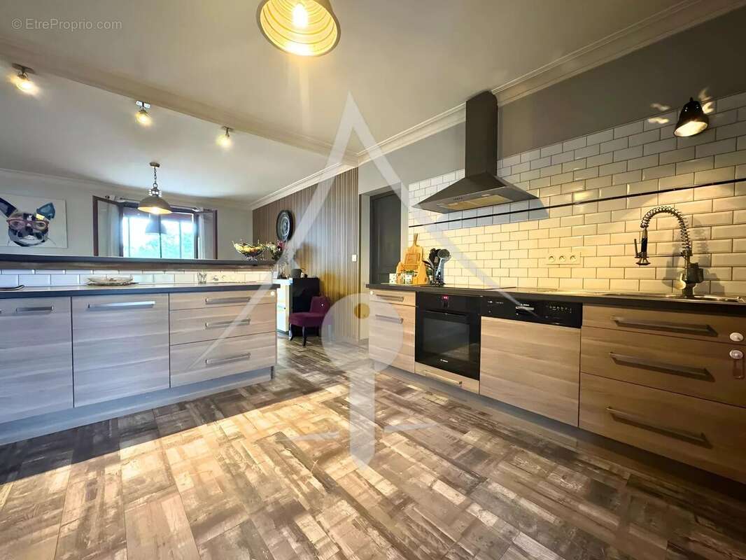 Maison 150 m² à Lavernose-Lacasse (31410) – Plain-pied, Parcelle de 1 500 m² - photo 3
