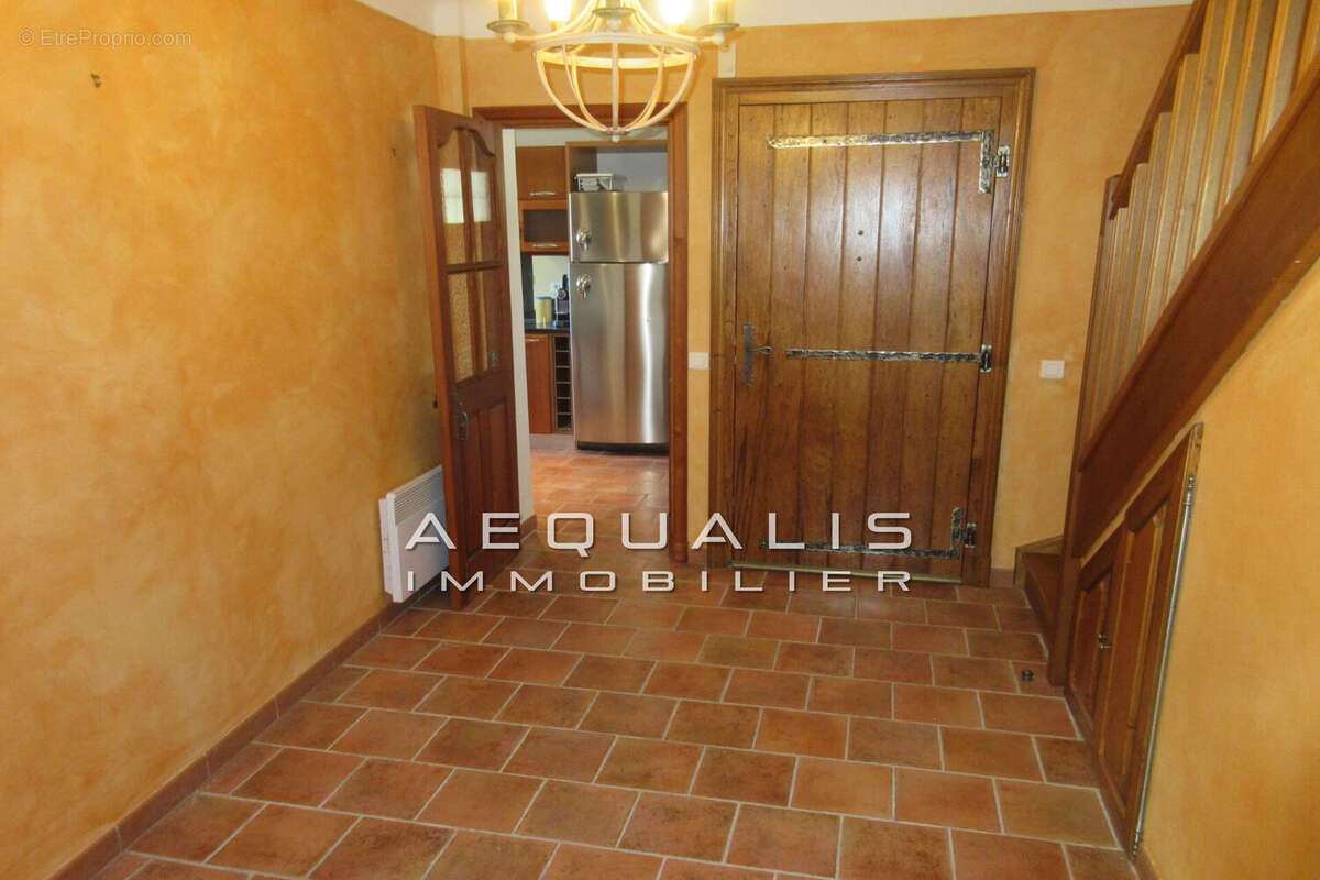 Maison à SAINT-MARTIN-DU-VAR