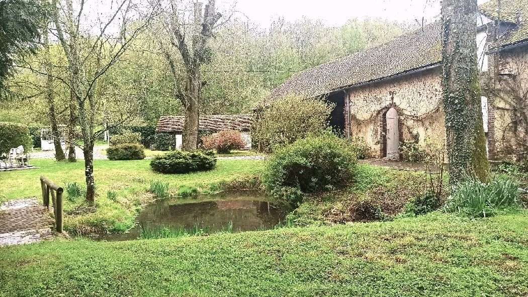 Maison à SAVIGNY-SUR-CLAIRIS