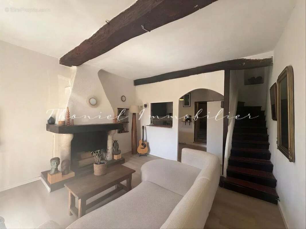 Maison à GRIMAUD