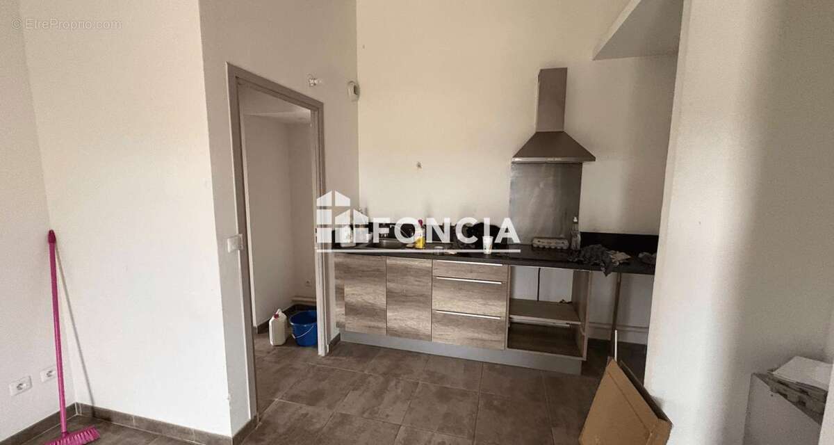 Appartement à LE PONTET