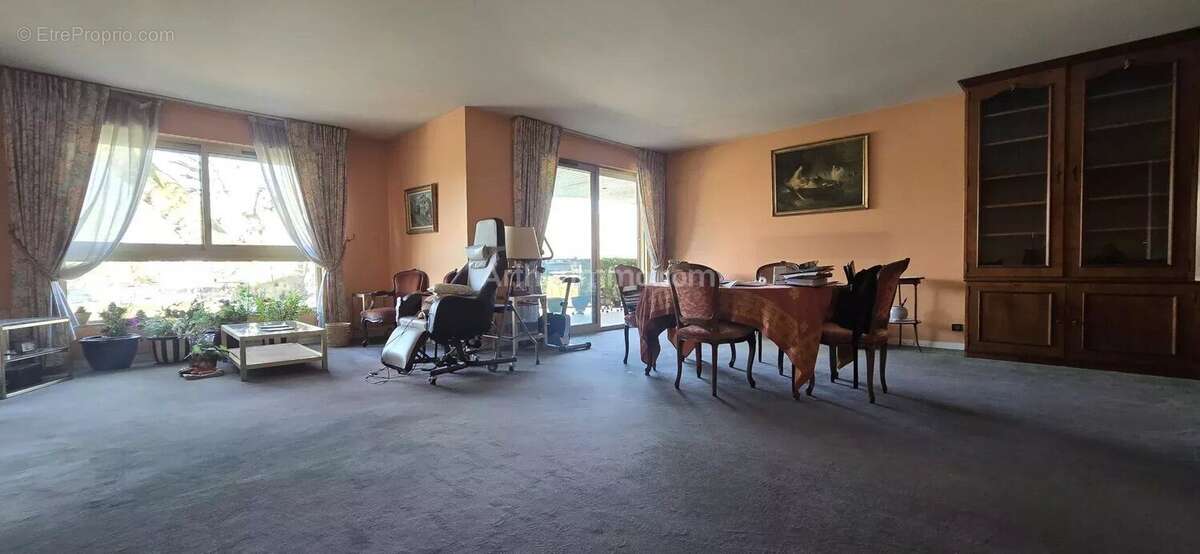 Appartement à BRY-SUR-MARNE