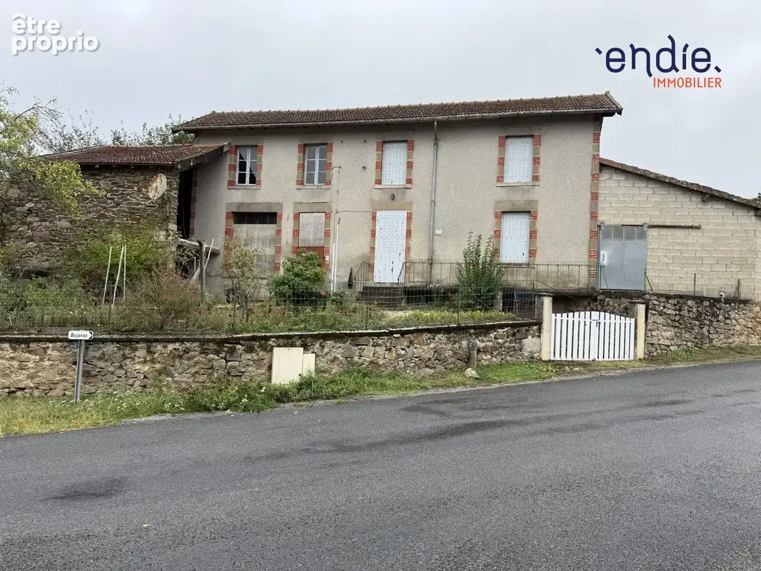 Maison à CHAILLAC-SUR-VIENNE