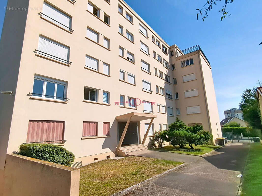 Appartement vendu loué 23.50 m² à proximité du CHU - photo 8
