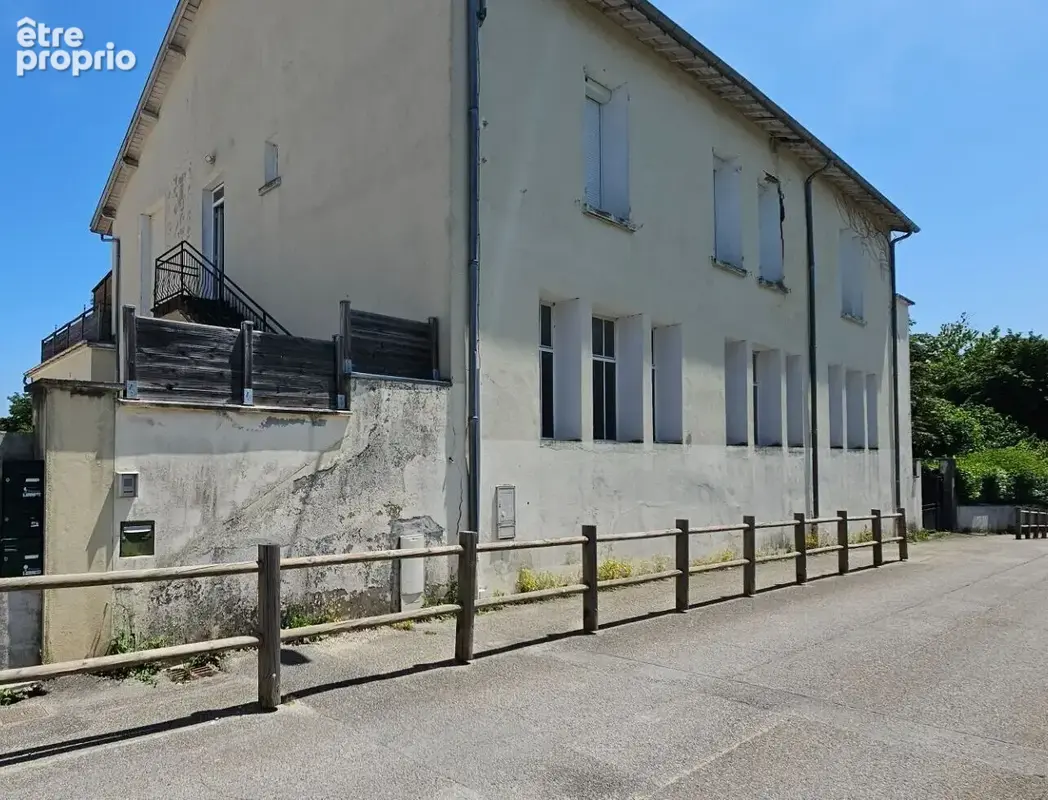 Appartement à LES ABRETS