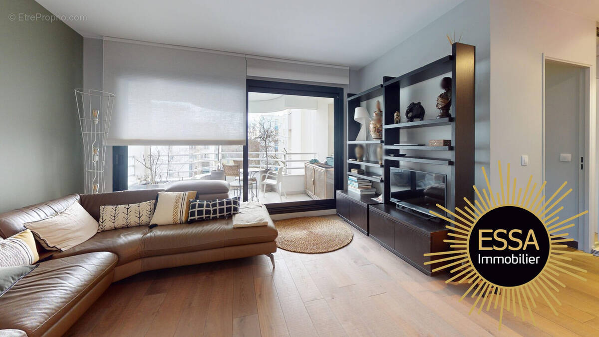 Appartement à VELIZY-VILLACOUBLAY