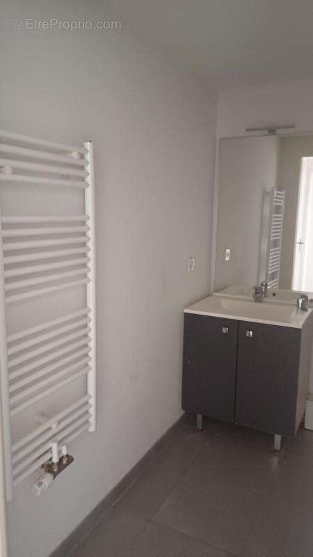 Appartement à POMPIGNAC