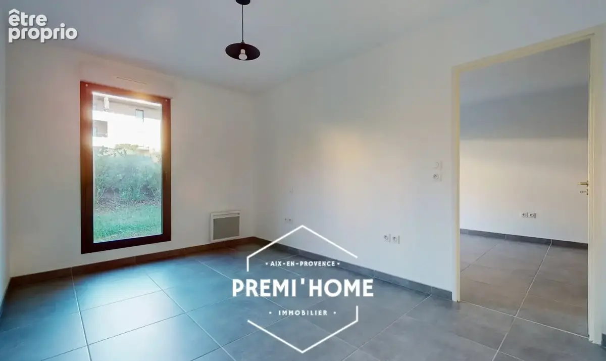 A vendre t2 avec terrasse et garage aix ouest - photo 6