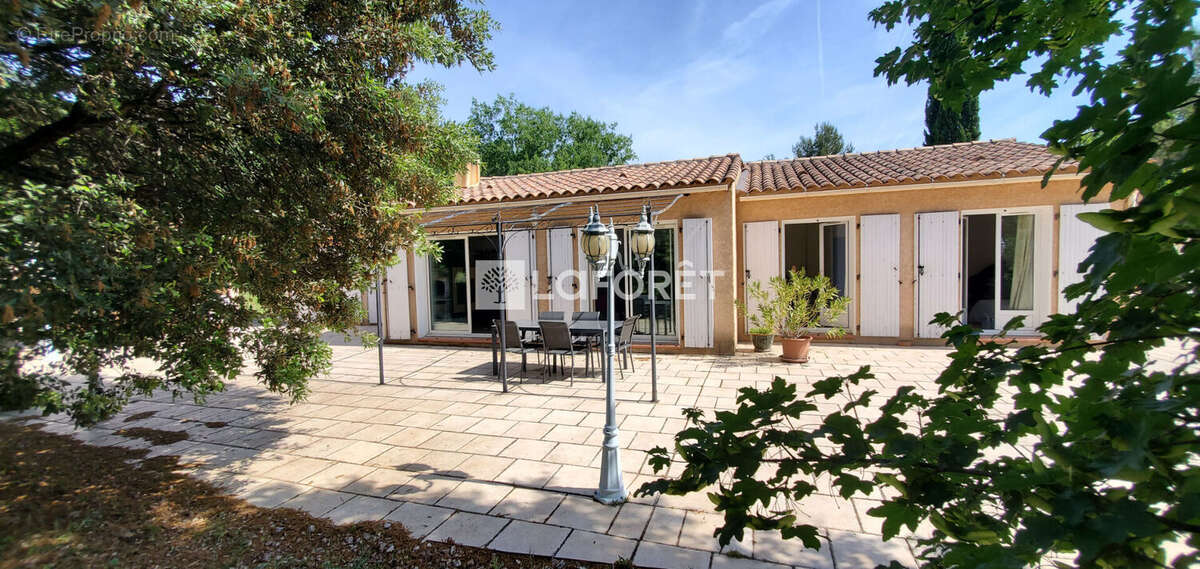 Villa Tourves 5 pièces 4 chambres - photo 12