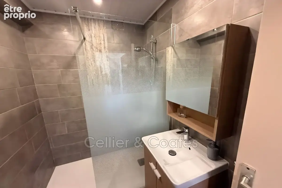 Appartement 2 pièces 27 m² à vendre à Bormes-Les-Mimosas (83230) - photo 8