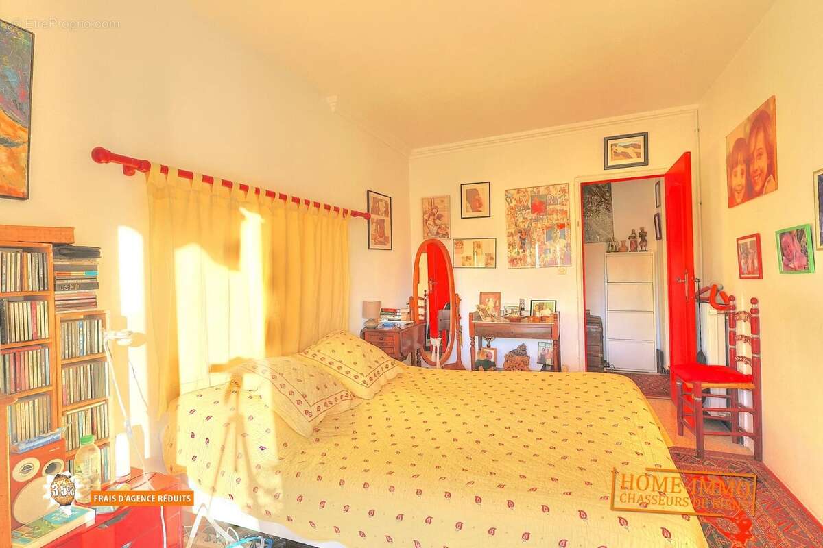 Appartement à VILLENEUVE-LOUBET