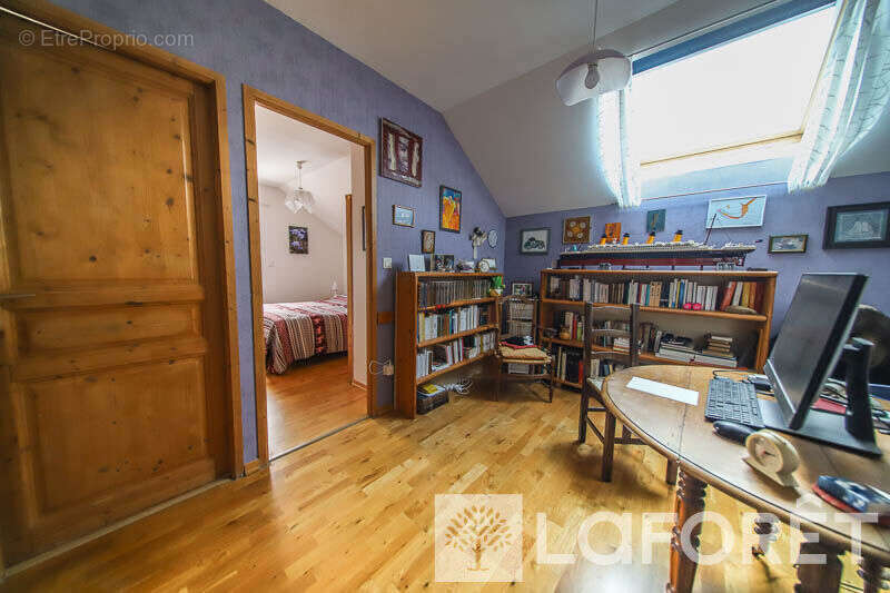 Maison à SAINT-CREPIN