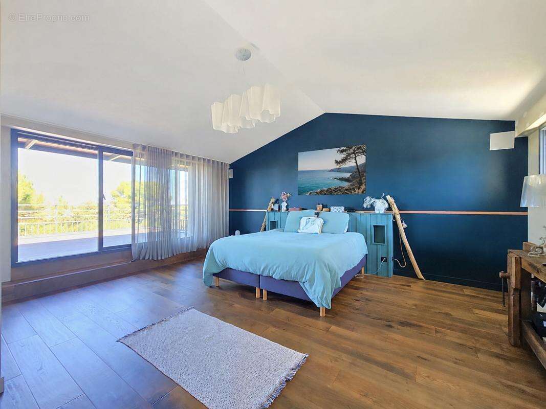 Maison 328 m² à L'houmeau  - photo 25