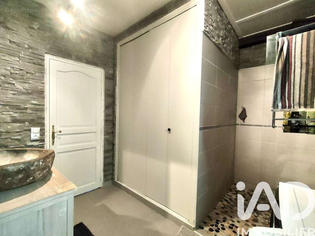 Maison 120 m² à Courgenay  - photo 9
