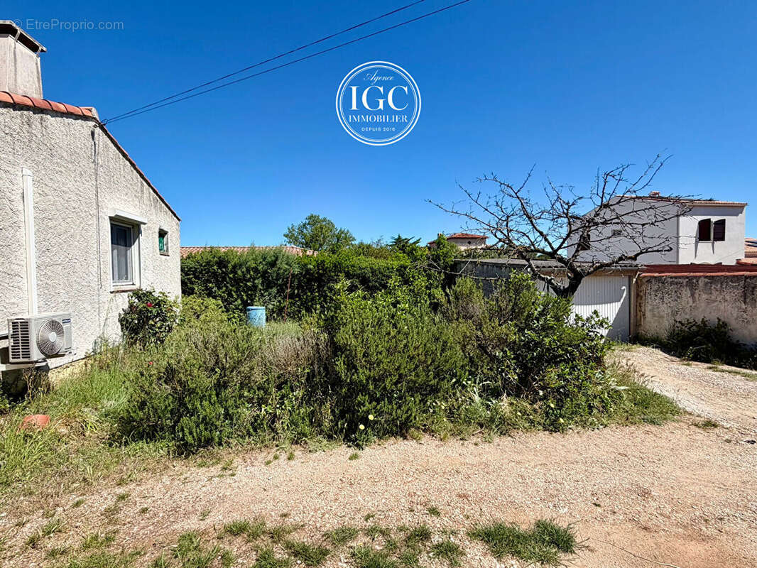 Maison à CHATEAUNEUF-LES-MARTIGUES