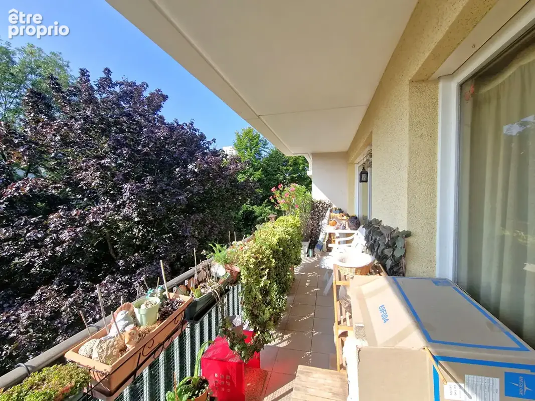 Appartement à THIAIS
