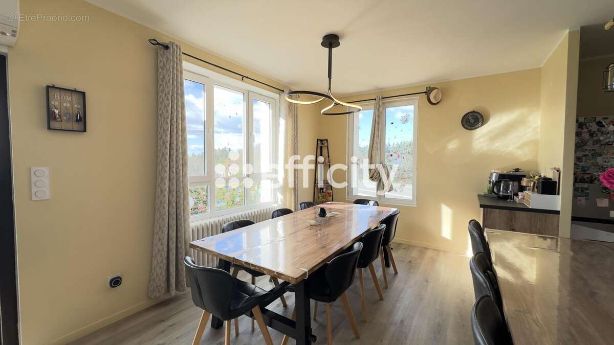 Maison à PIERRELATTE