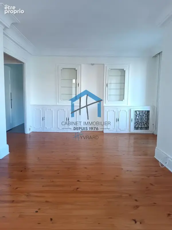 Appartement à SAINT-ETIENNE
