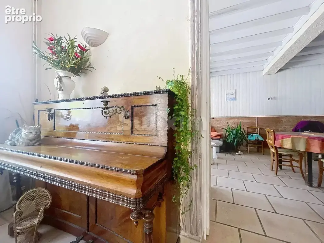 Grande propriété avec piscine - au coeur des Dombes - photo 2