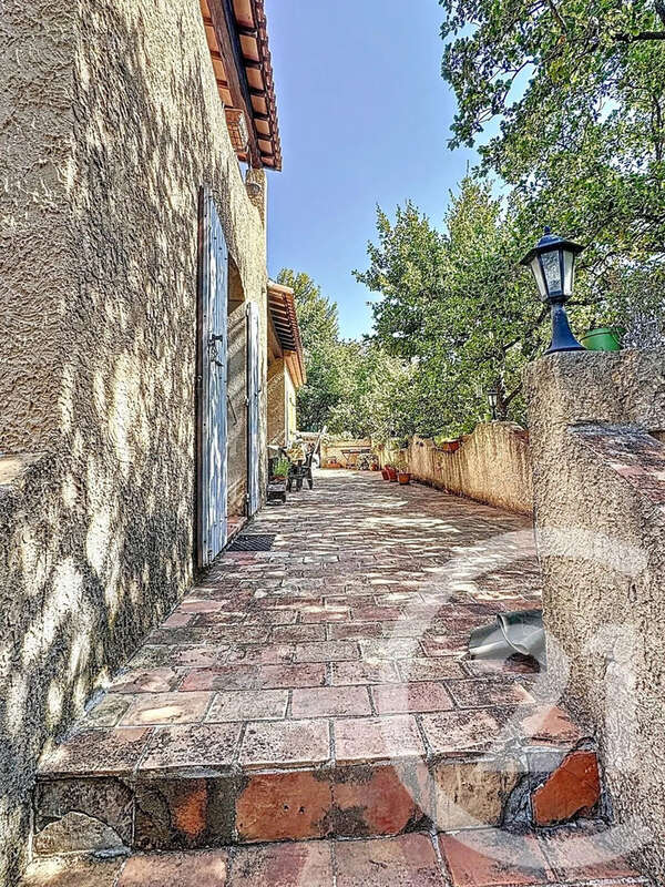 Maison à PUYLOUBIER