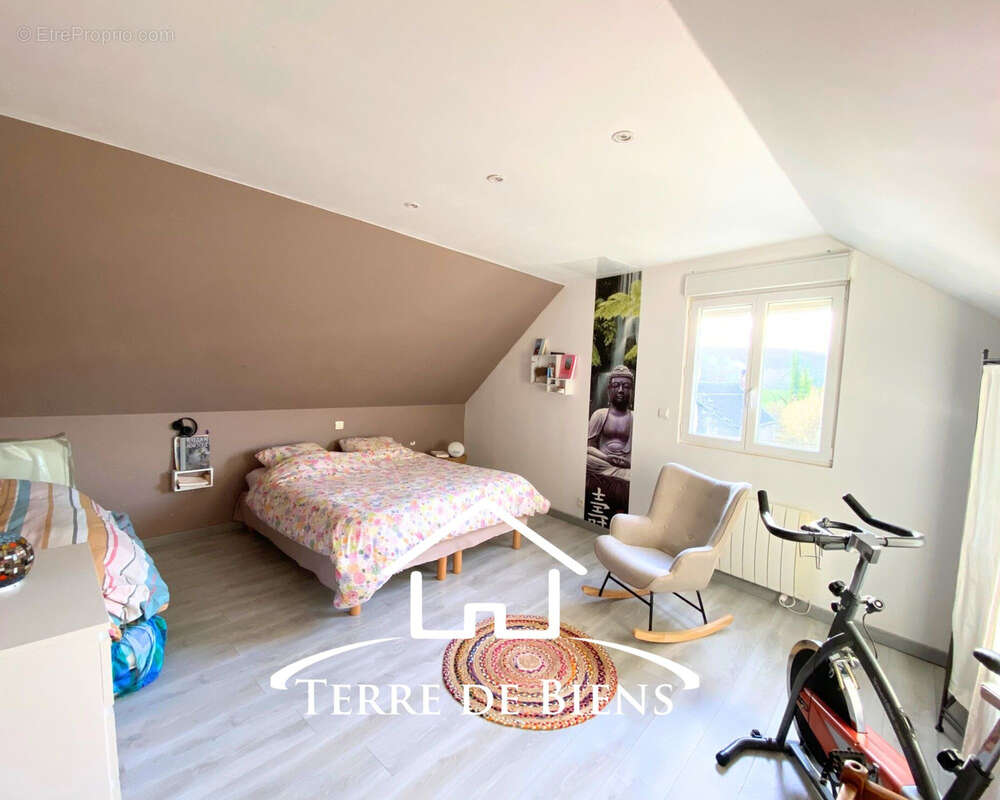 Exclusivité   Longère 6/7 pièces avec dépendances   148 m2   SECTEUR VEZAPONIN - photo 11