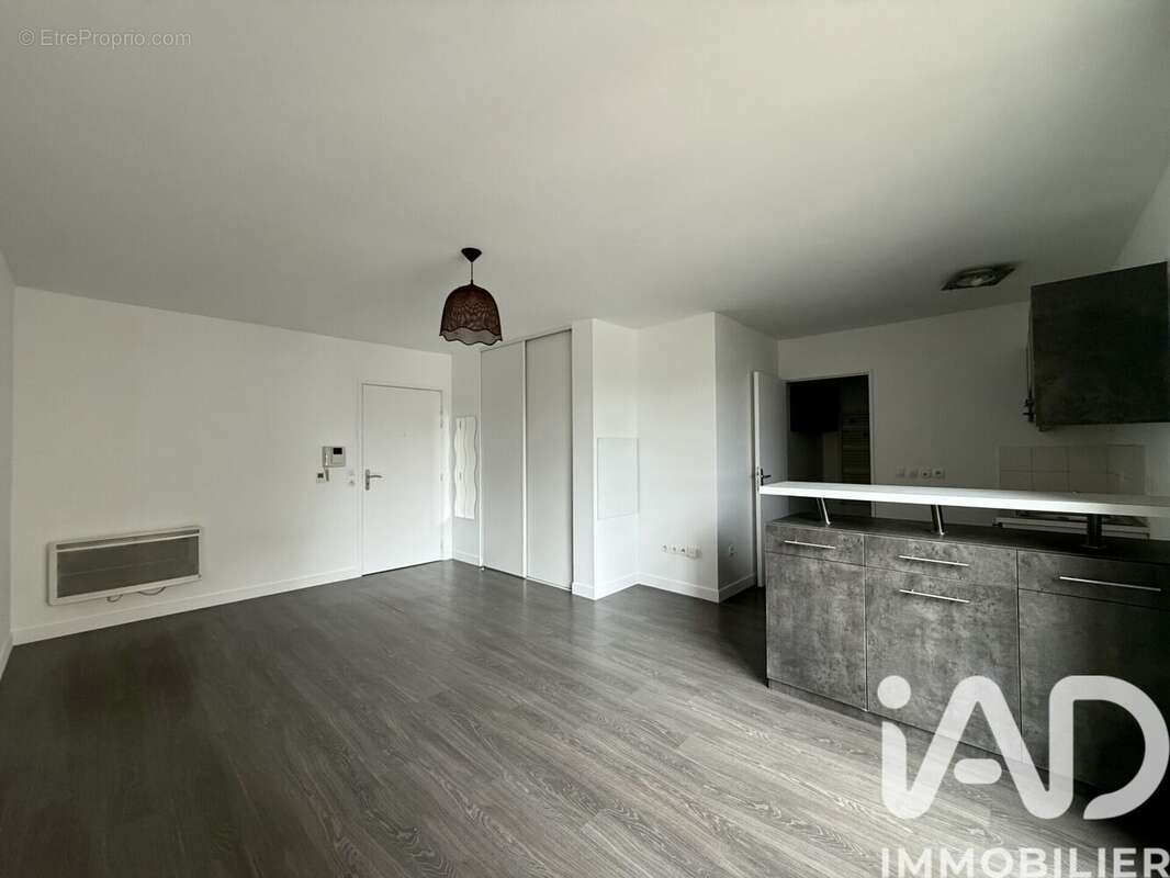 Photo 3 - Appartement à THIAIS
