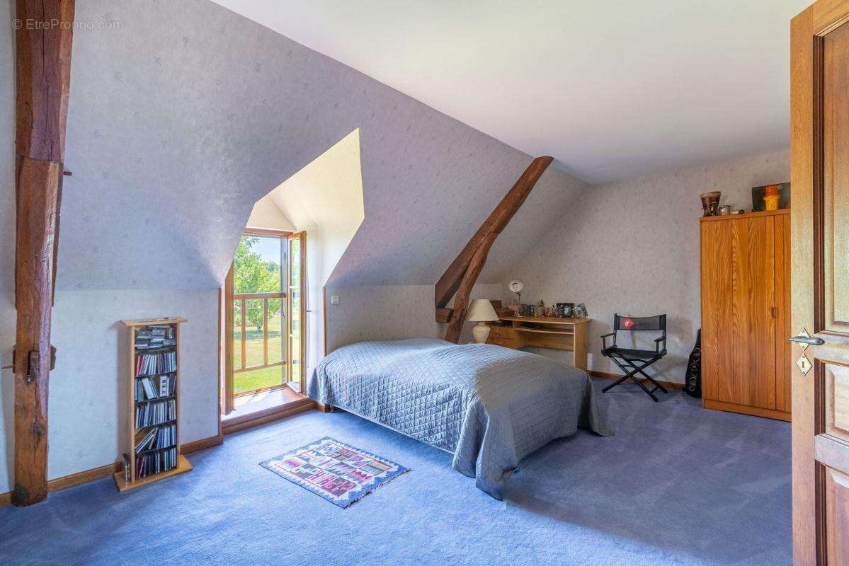 Maison à COUDDES