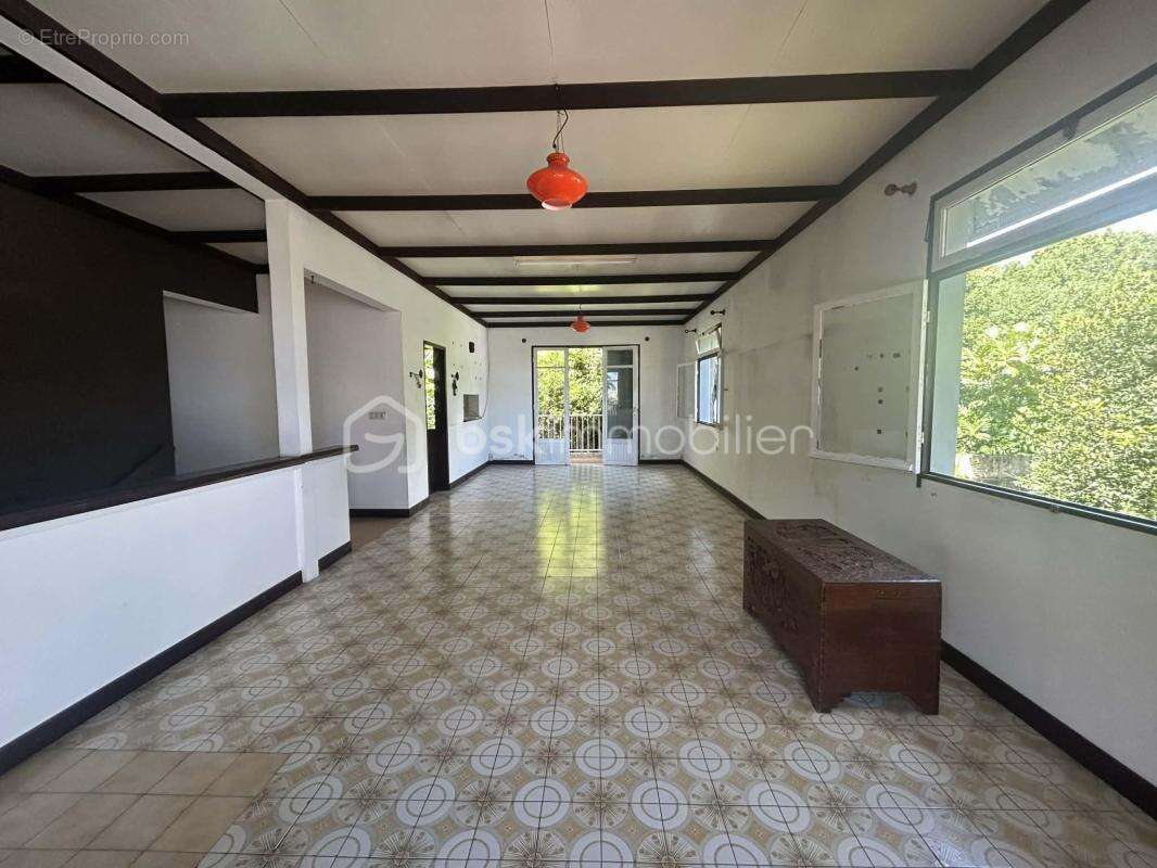 Maison à SAINT-DENIS