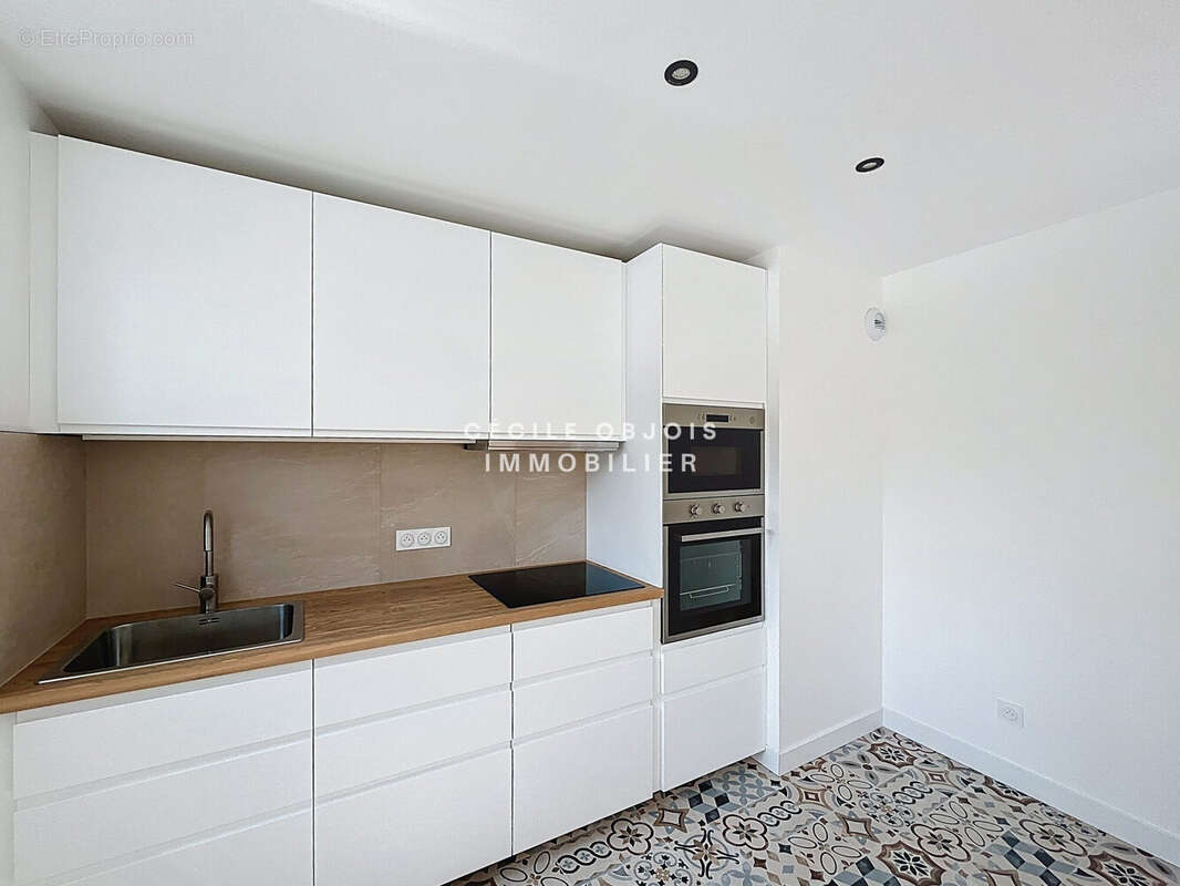 Appartement à SAINT-MAUR-DES-FOSSES