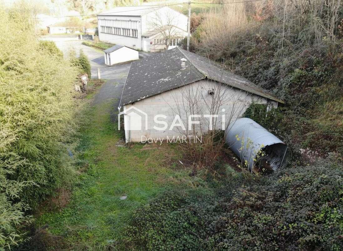 Photo 6 - Commerce à COUPIAC