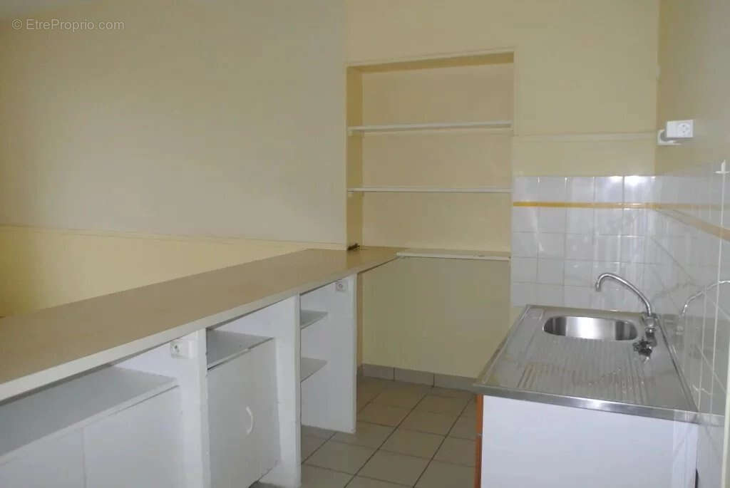 Maison à SAINT-GAULTIER