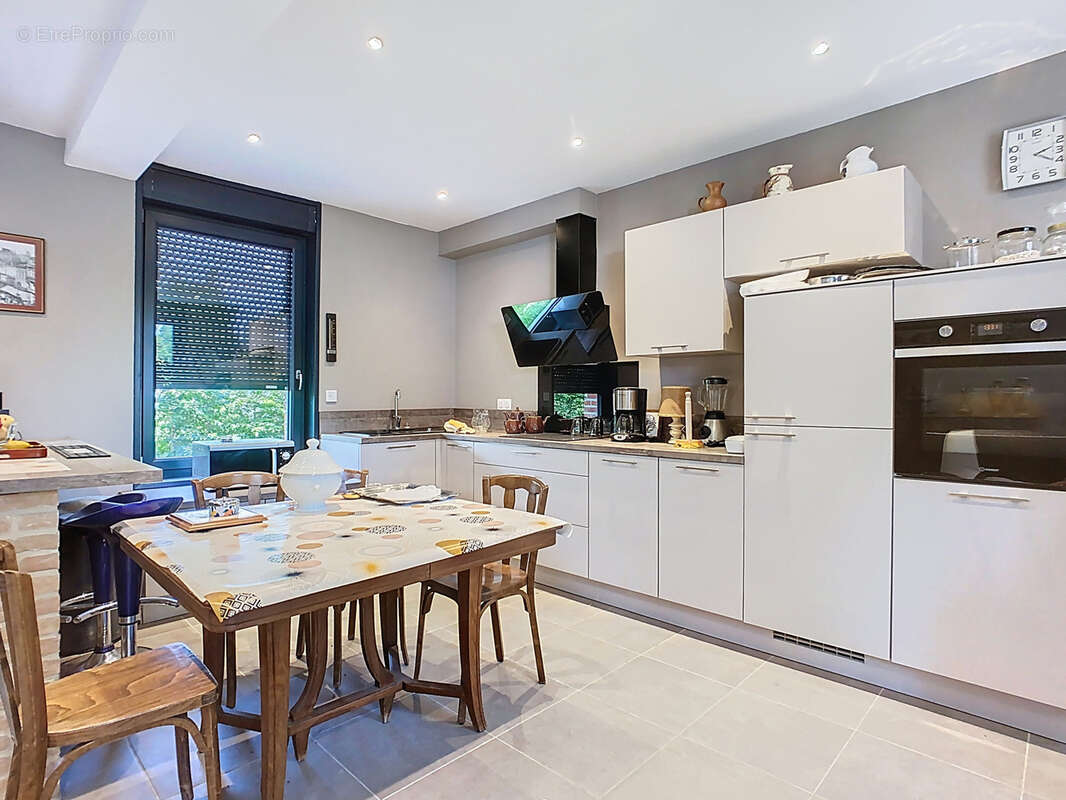 Maison à SAILLY-SUR-LA-LYS