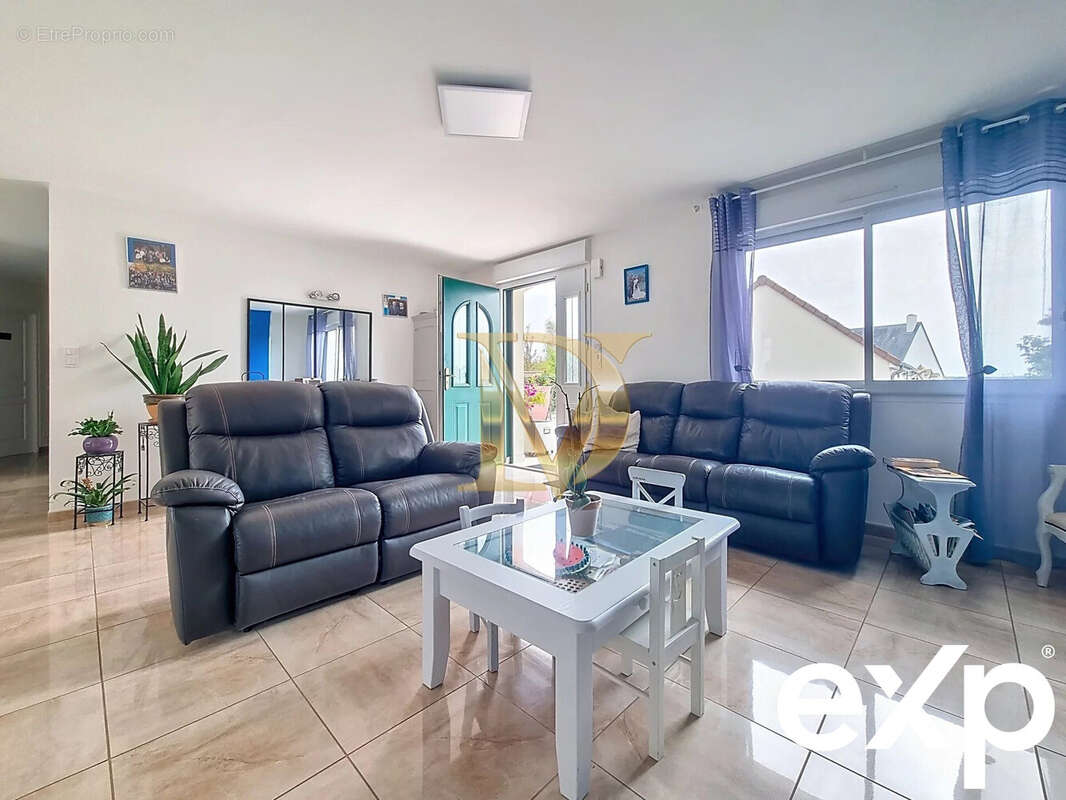 Maison à CHISSAY-EN-TOURAINE