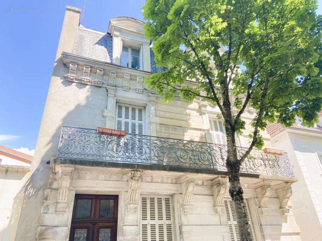 Maison à VICHY