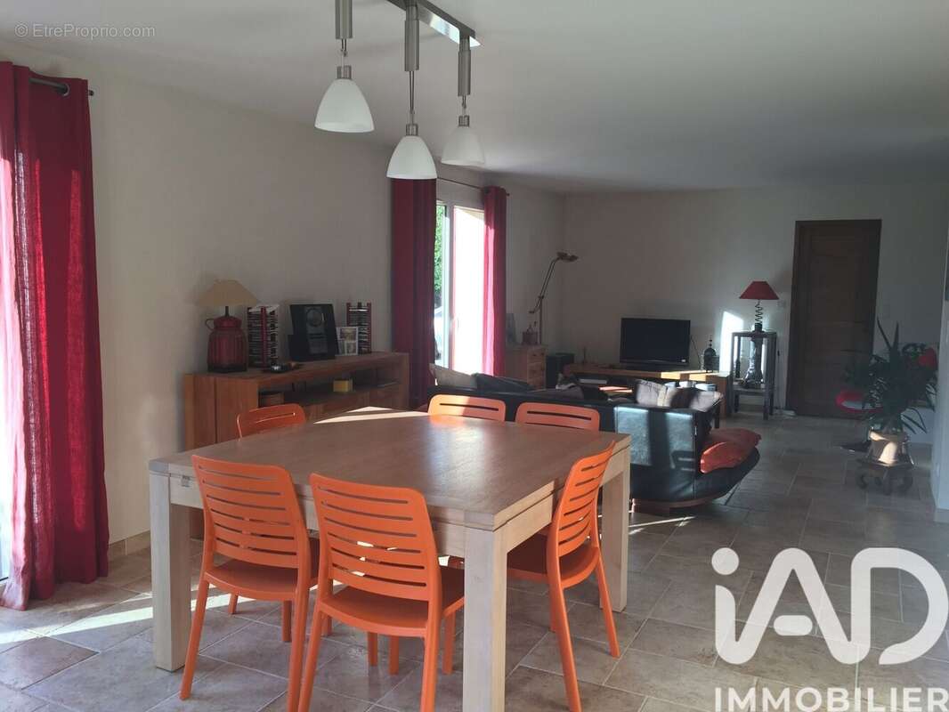 Photo 5 - Maison à OYEU