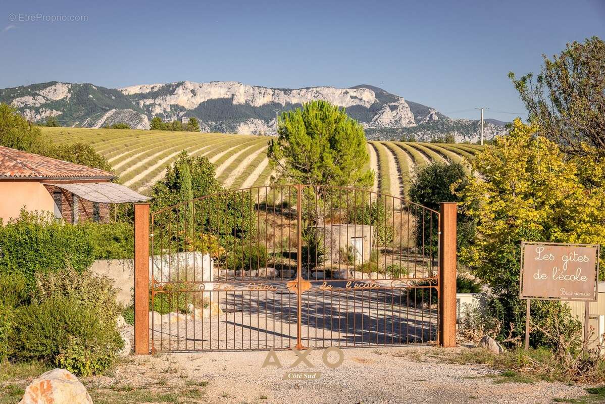Maison à MOUSTIERS-SAINTE-MARIE