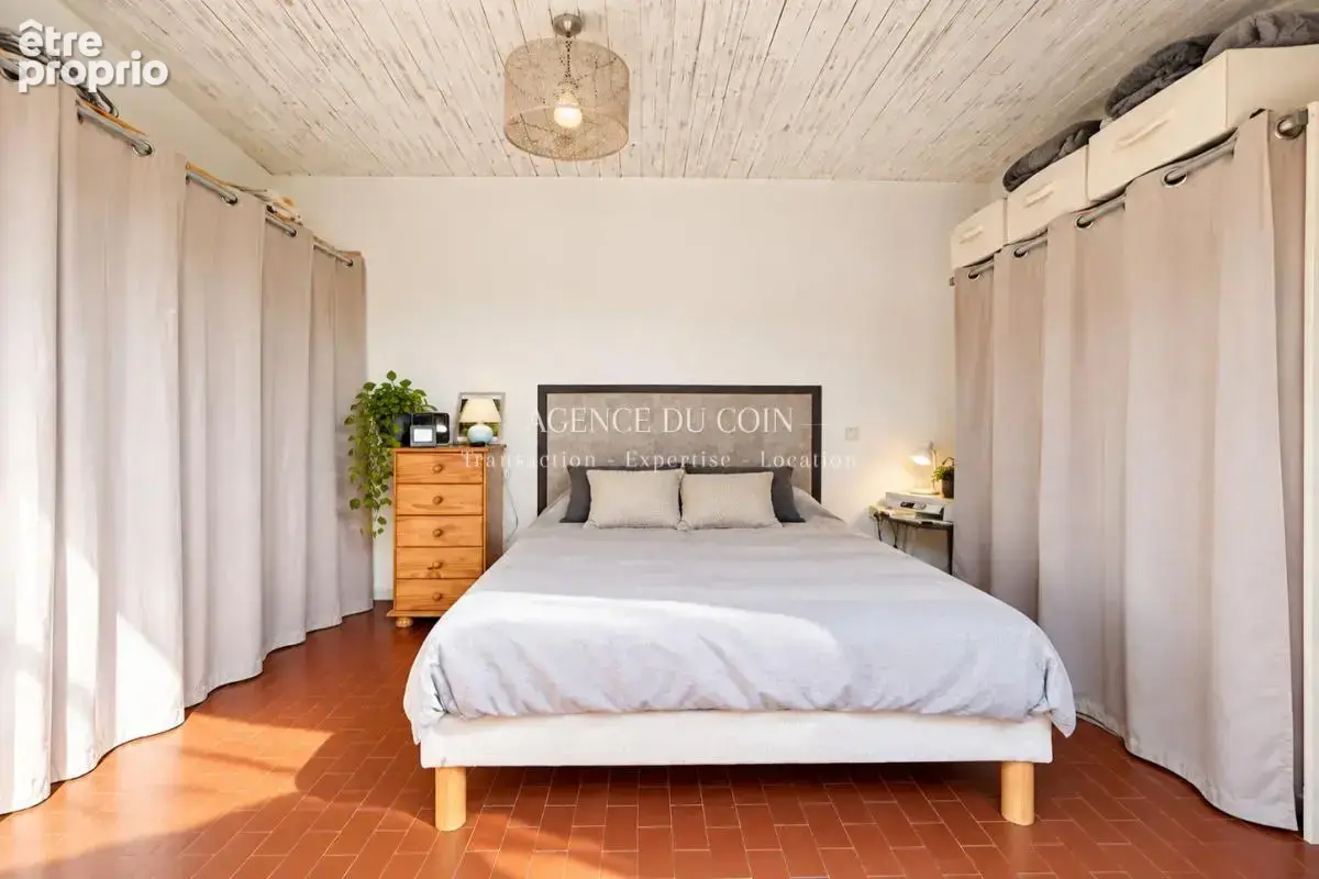 À vendre – Joli bastidon au calme au Muy Type 2 pièces sur u - photo 5