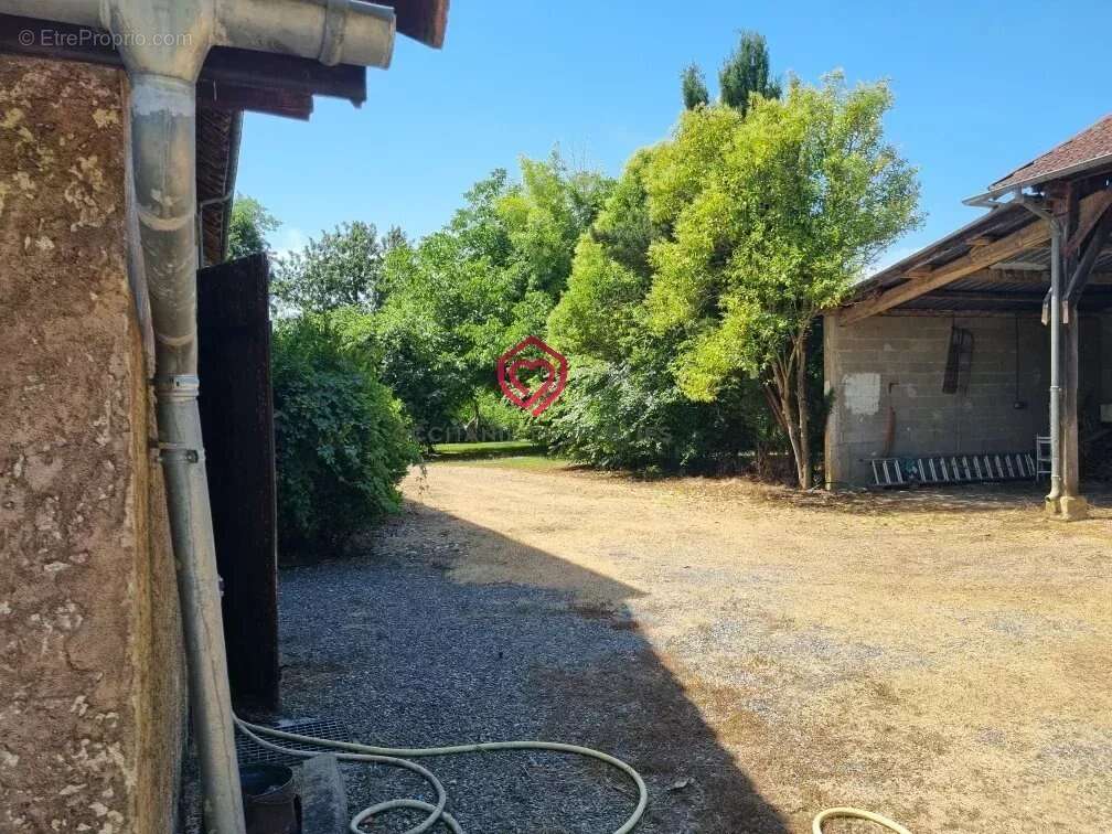 Maison à MIRANDE