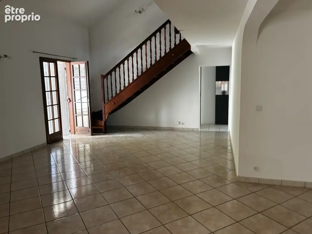 Moufia au clame villa F5 à vendre - photo 4