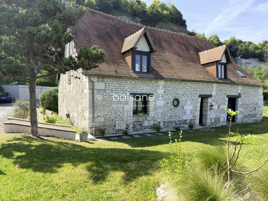 Maison à LA BOUILLE