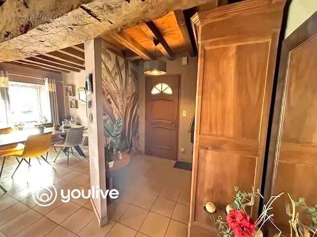 Maison à COMMEQUIERS