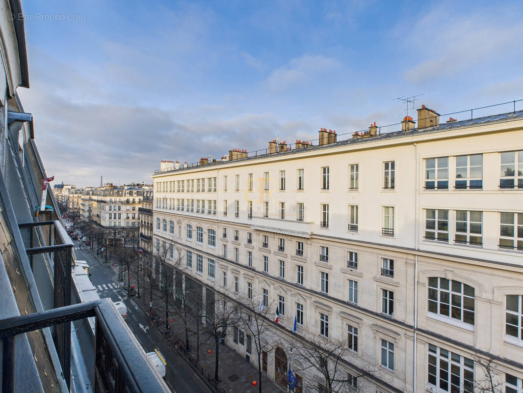 Appartement à PARIS-3E