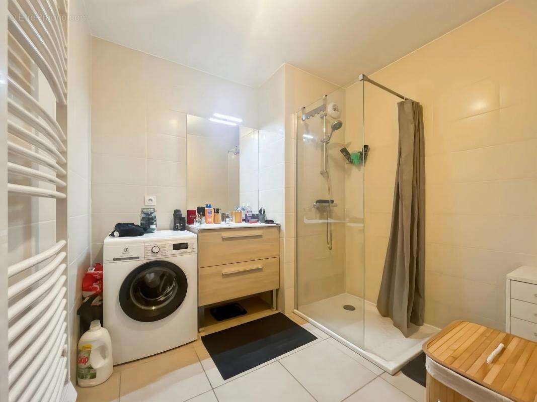 Appartement à PREVESSIN-MOENS