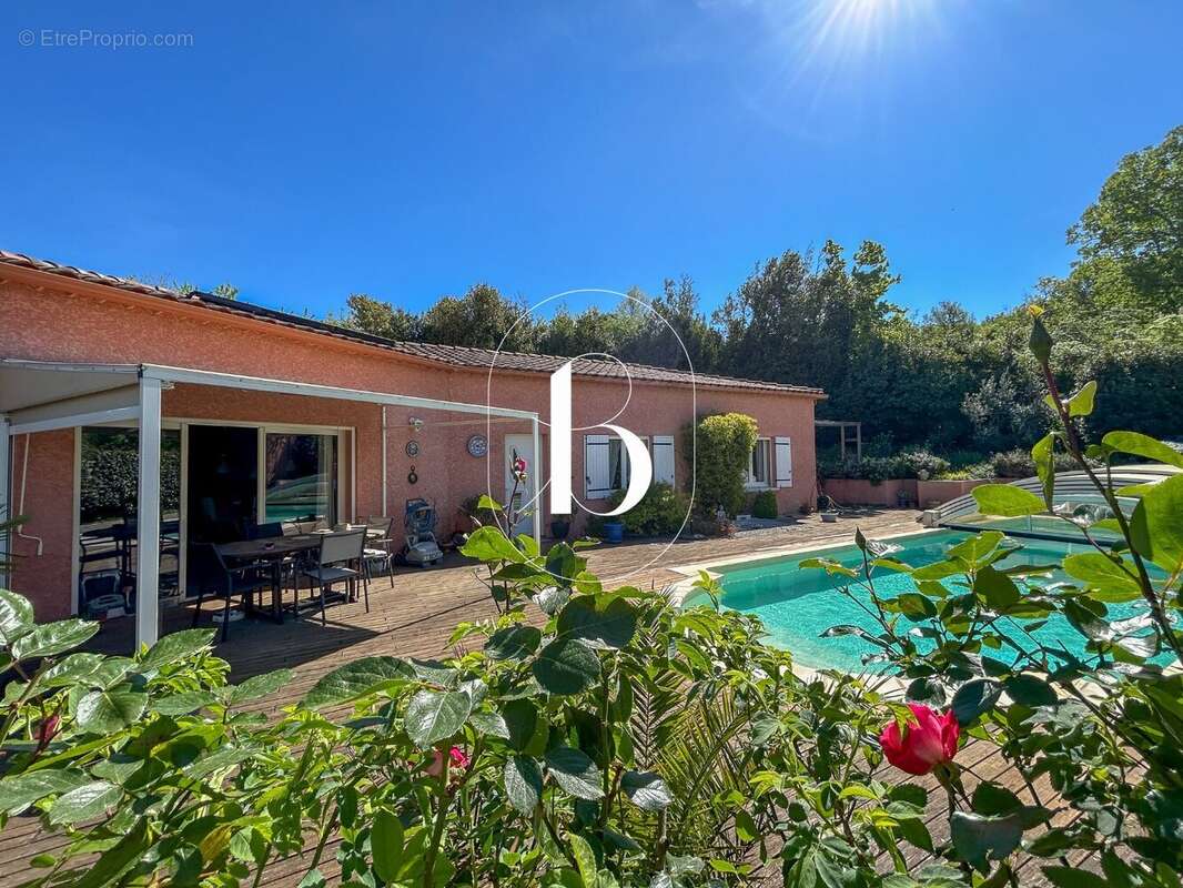 Maison 136 m² à Barjac  - photo 5