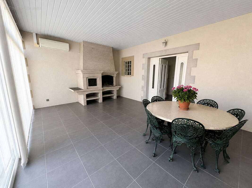 Maison à BAGES