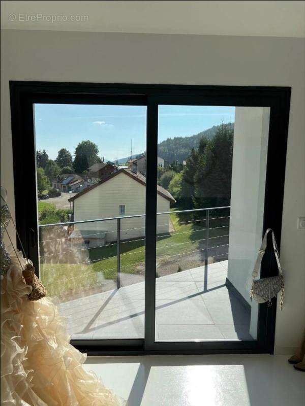 Maison à BOIS-D&#039;AMONT