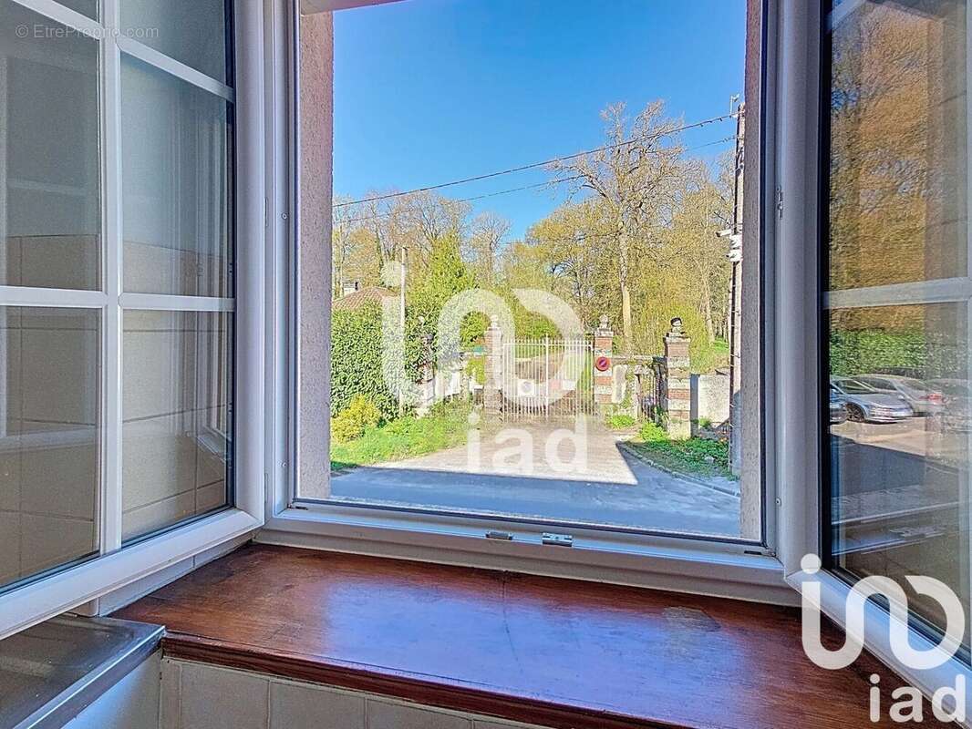 Photo 6 - Maison à NEUFMOUTIERS-EN-BRIE